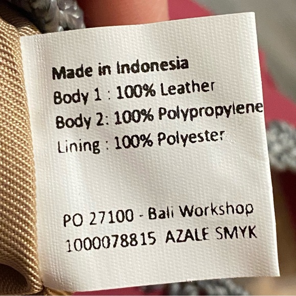 The Sak Linden Convertible Bag - Picture 12 of 15